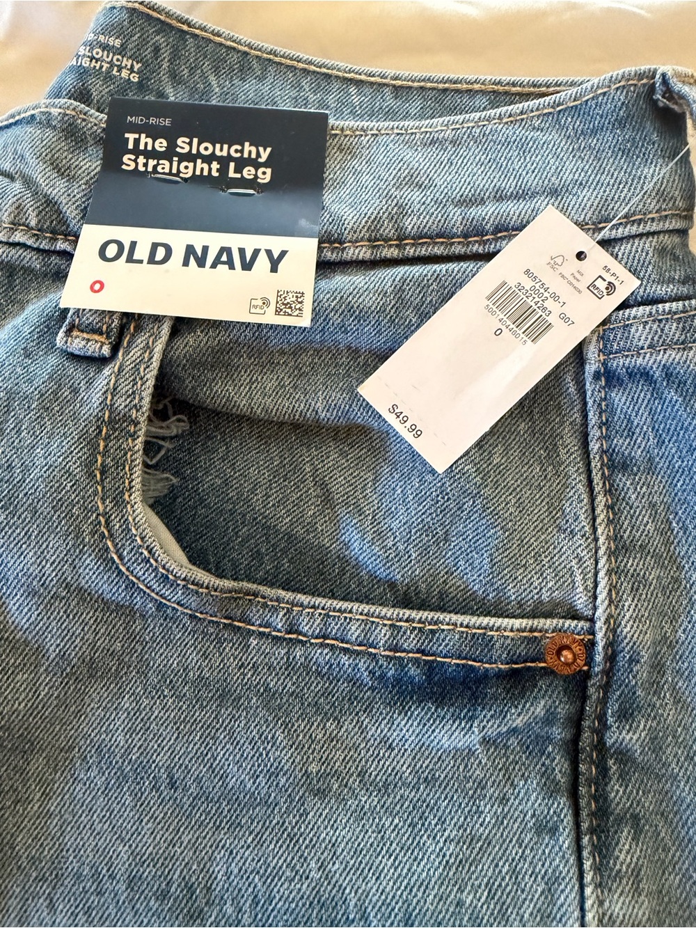Old Navy Women's Light Blue Straight Leg Jeans - Slouchy Fit